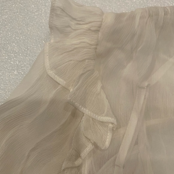 BCBGMAXAZRIA Ruffle Long Sleeve Chiffon Top Blouse Off White/GARDENIA MRSP $198 - Picture 10 of 15